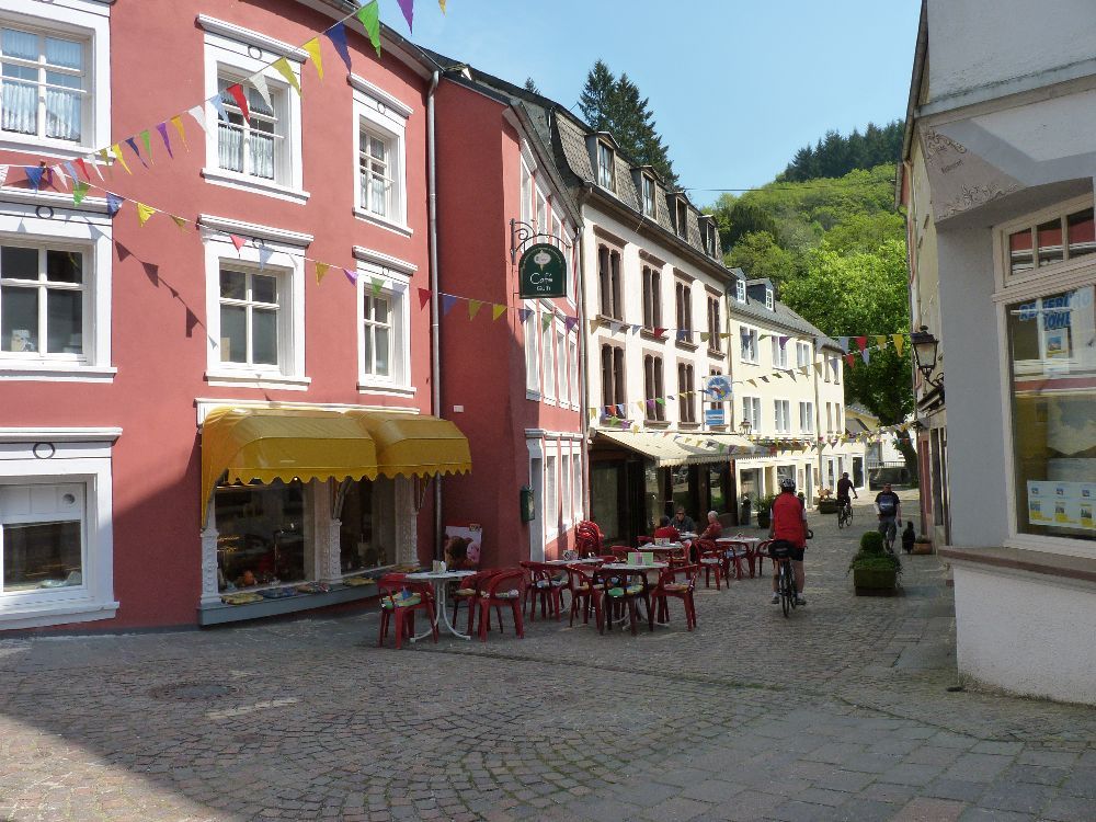 Das Historische Neuerburg in der Eifel - schöne Strasse
